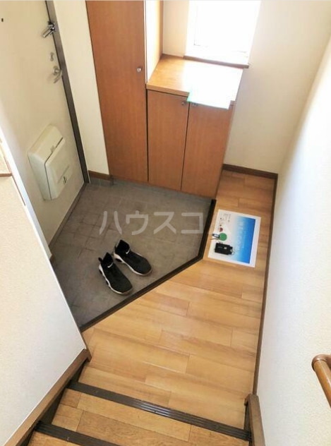13/30 玄関