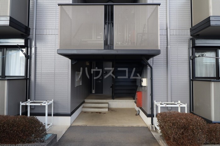 2/5 エントランス