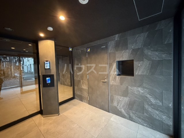 29/30 エントランス