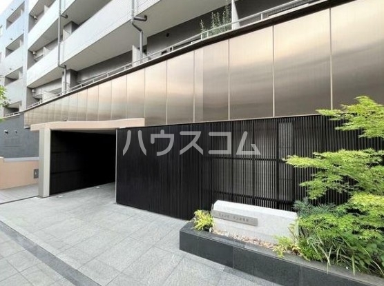 2/3 エントランス