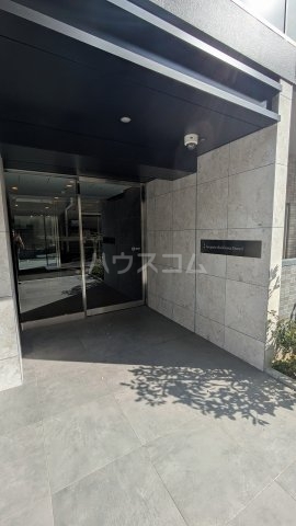 2/5 エントランス