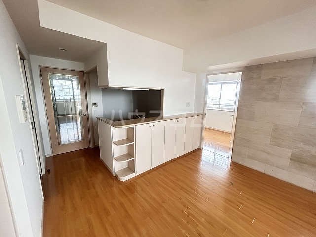 5/30 リビング/ダイニング