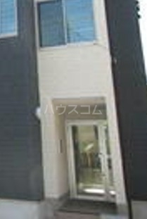 14/18 エントランス