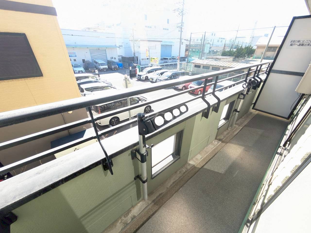 22/30 バルコニー