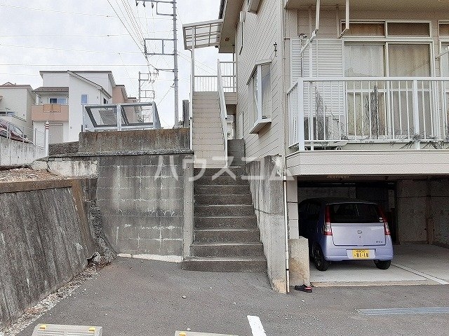 14/16 エントランス