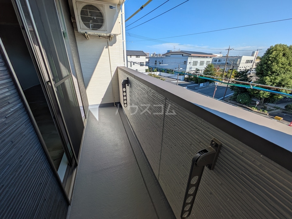 18/30 バルコニー