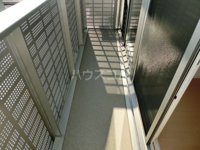 13/20 バルコニー