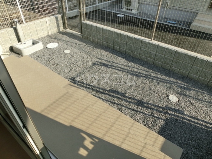 14/20 バルコニー