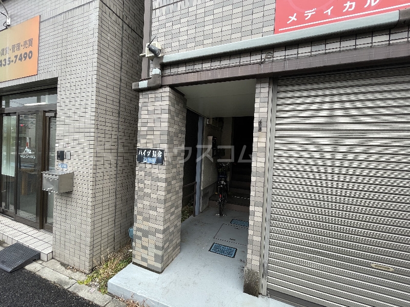 3/5 エントランス