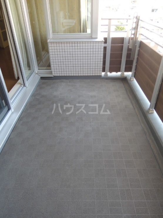 21/25 バルコニー