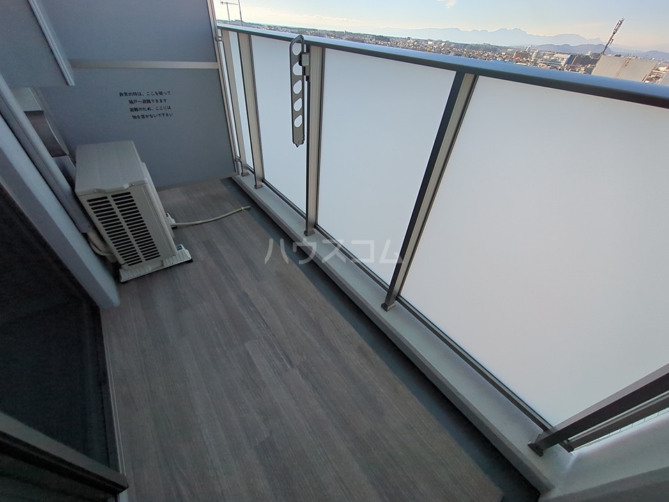 14/30 バルコニー