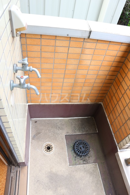 16/27 バルコニー