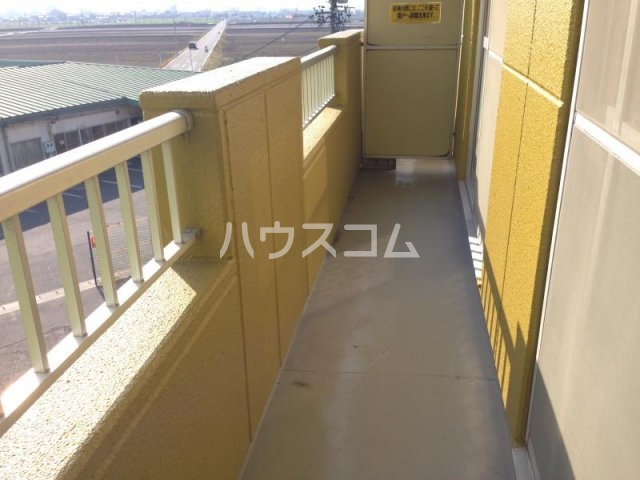 13/21 バルコニー