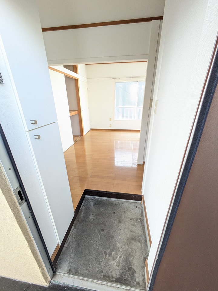 22/30 エントランス