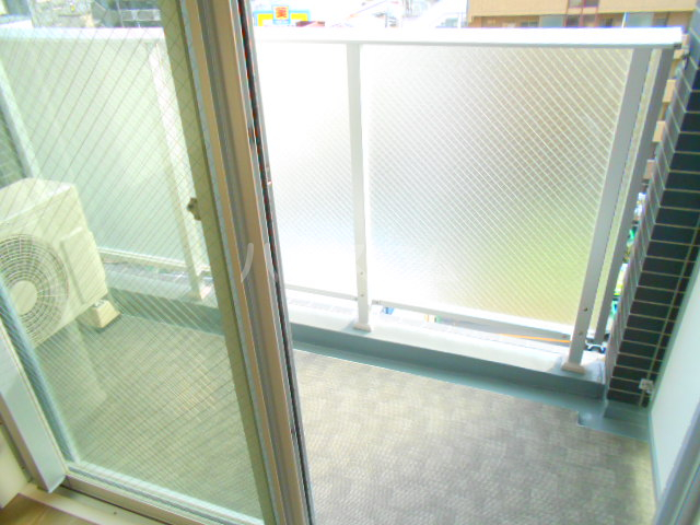 19/30 バルコニー