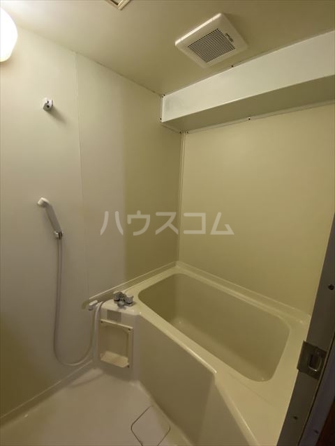 14/30 浴室