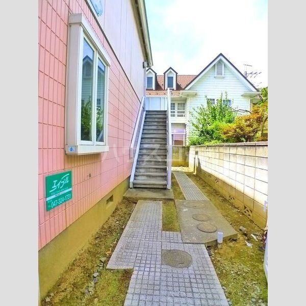 16/26 エントランス