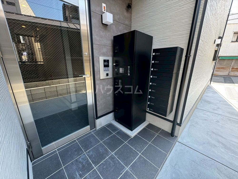 29/30 エントランス