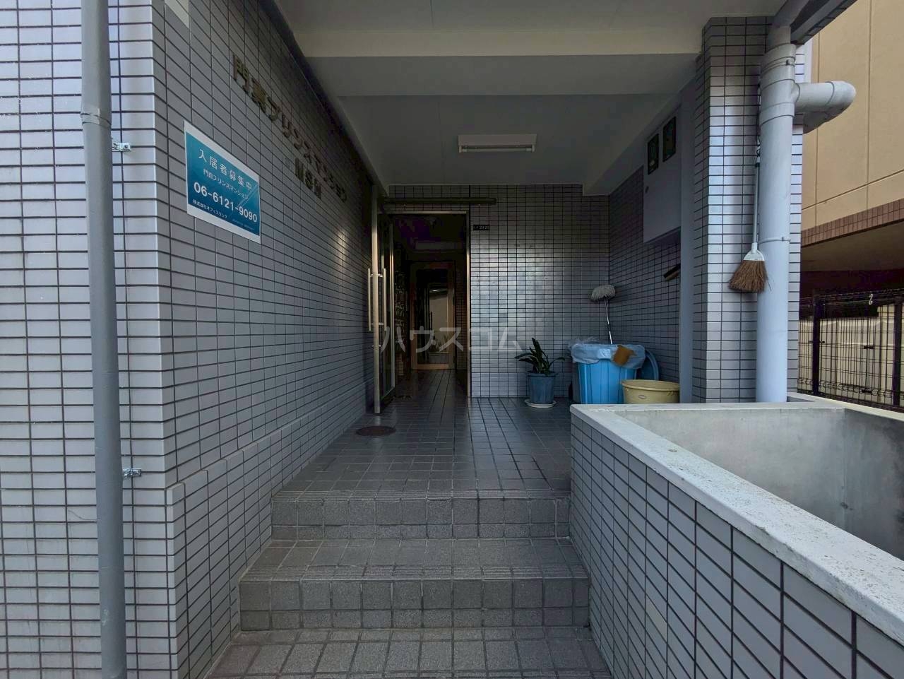 4/6 エントランス