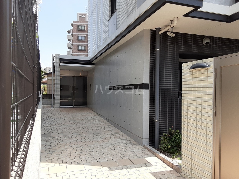 2/8 エントランス