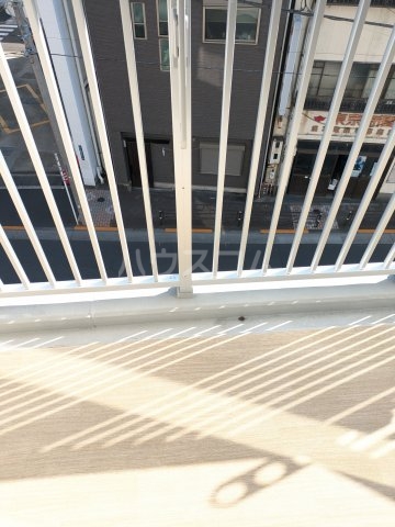 15/22 バルコニー