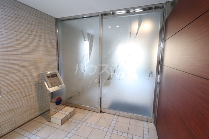 15/25 エントランス