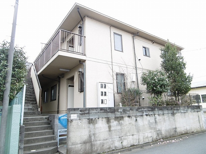 25/30 エントランス