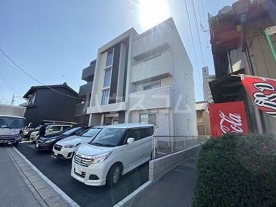 3/8 駐車場