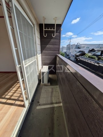 15/22 バルコニー