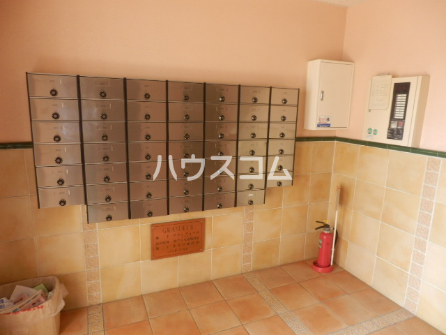 2/10 エントランス