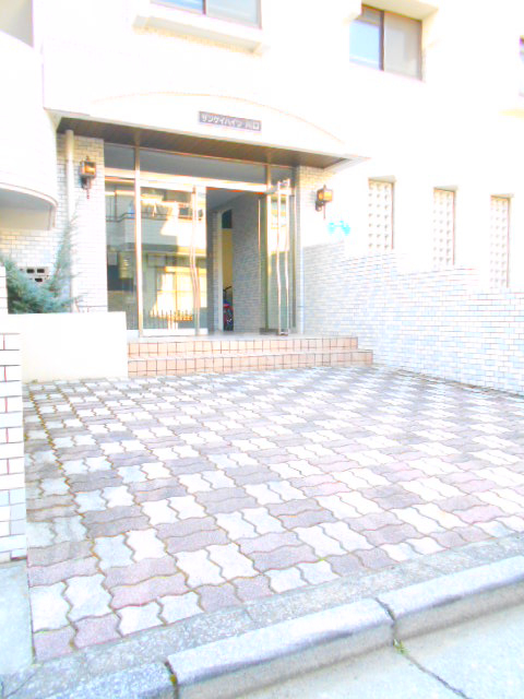 2/10 エントランス