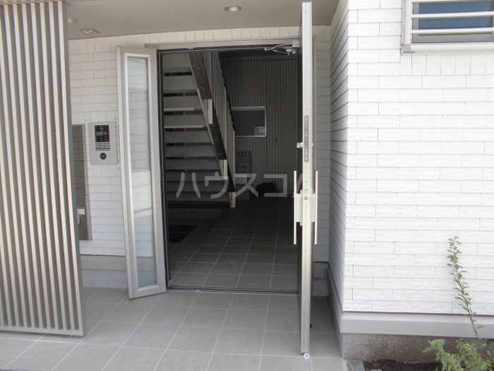 2/13 エントランス