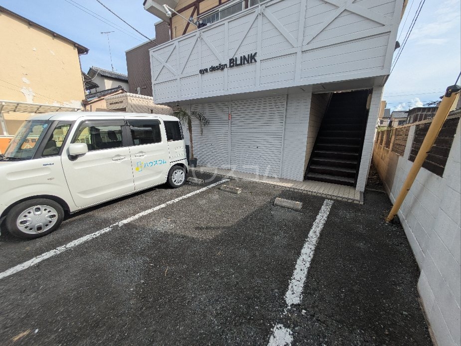 21/30 駐車場