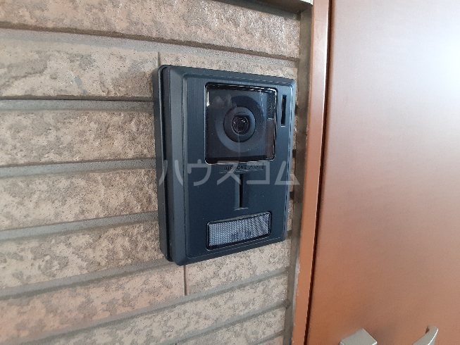 21/30 エントランス