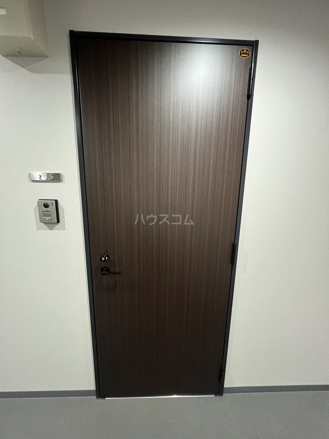 3/4 エントランス