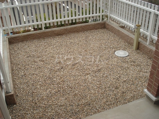 19/30 バルコニー