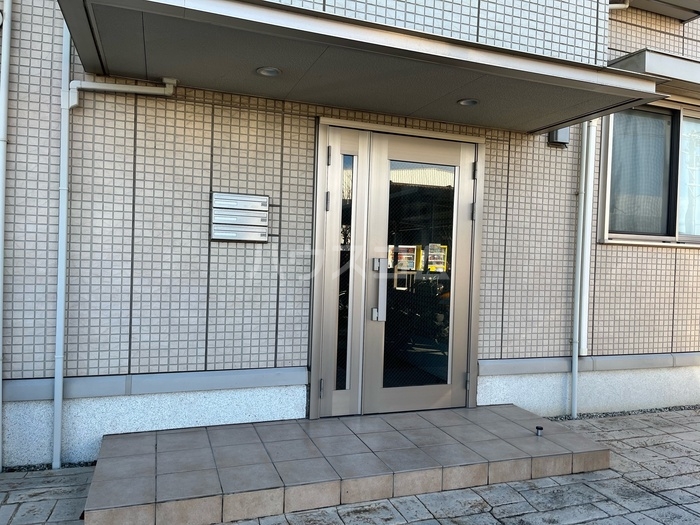 17/22 エントランス
