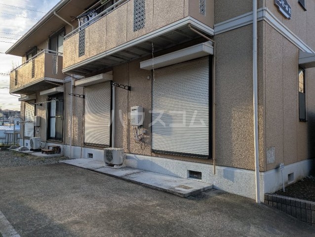 18/28 バルコニー