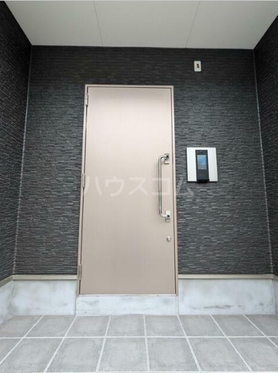 2/11 エントランス