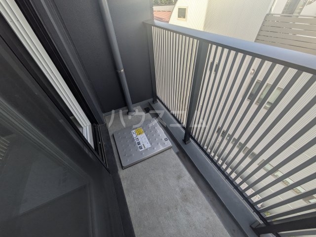 20/30 バルコニー