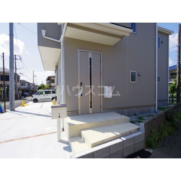 14/25 エントランス