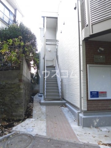 15/17 エントランス