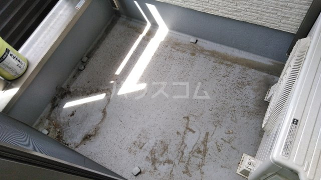 14/20 バルコニー