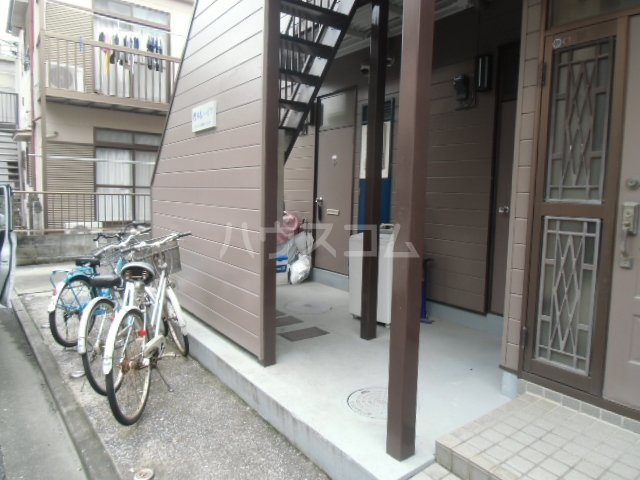 21/24 エントランス