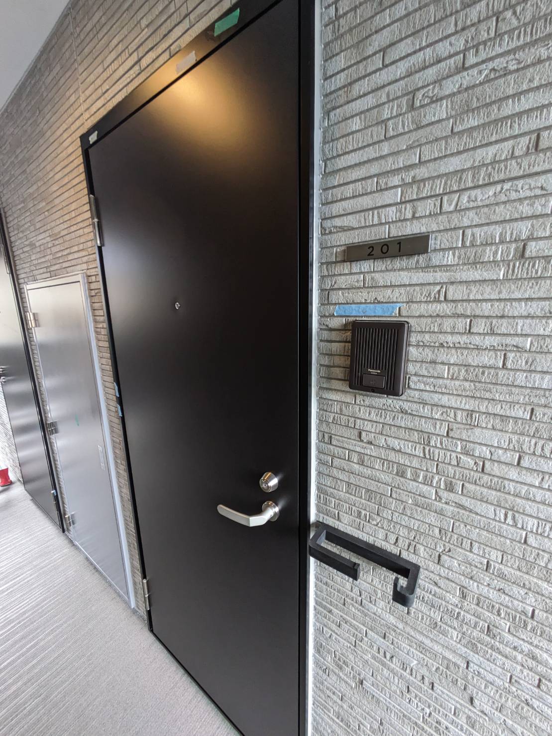 25/30 エントランス