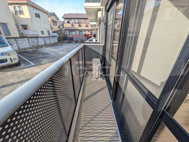 17/27 バルコニー