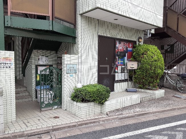 15/24 エントランス