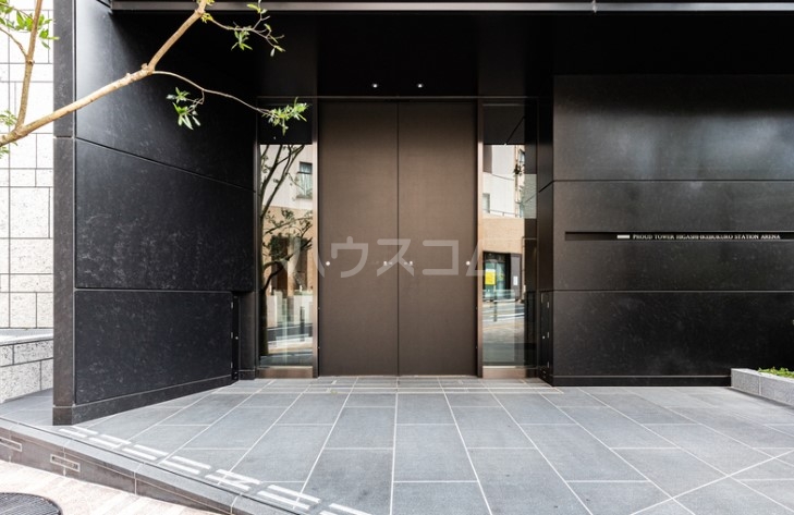 29/30 エントランス