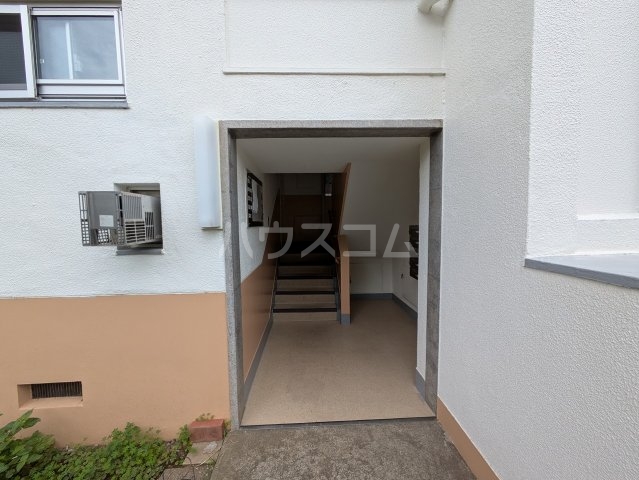 3/4 エントランス