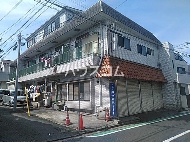 岡村ハイツの外観
